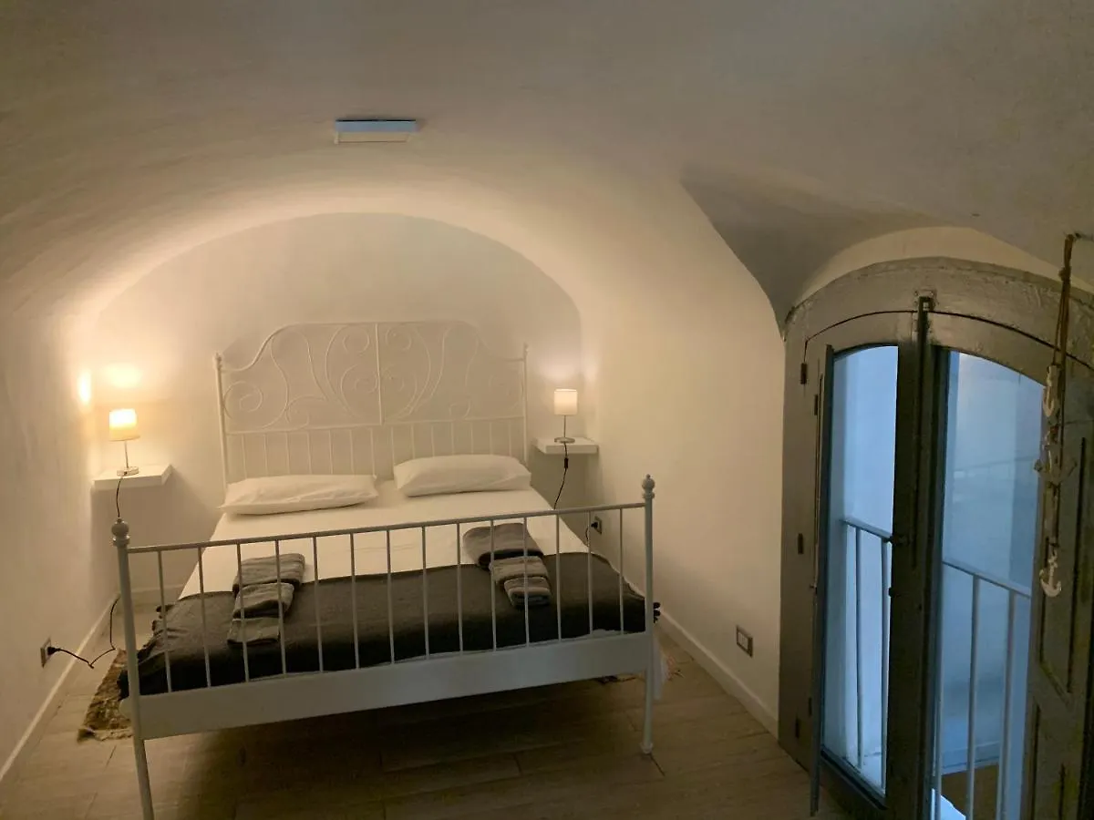 Mini Flat Wifi Apartment Bari Italy